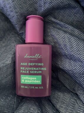 Neiman Marcus Purple Age Defying Rejuvenating Face Serum